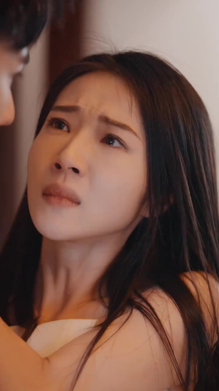 夫人離婚后，瘋批總裁他慌了(全集)