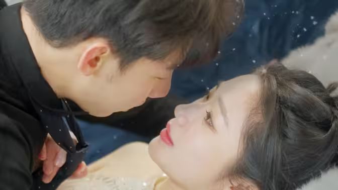 歷總，夫人拒不離婚(全集)