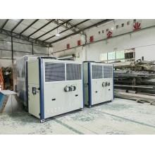 橋梁焊接工人專(zhuān)用低溫冷風(fēng)機(jī)，橋梁焊接專(zhuān)用制冷機(jī)降溫制冷，橋梁焊接常用冷凍機(jī)制冷，橋梁焊接采用冷卻機(jī)降溫制冷